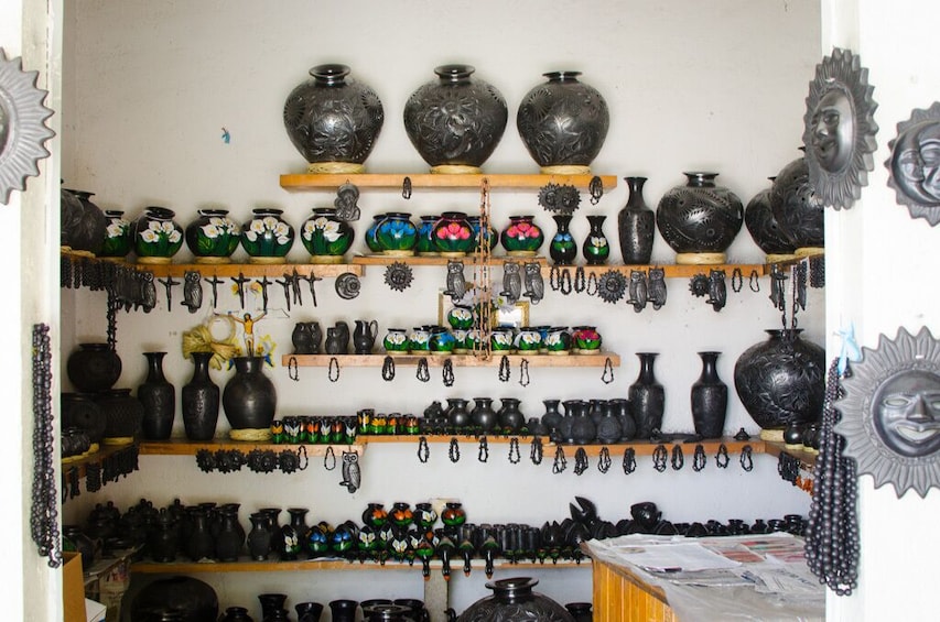 From Oaxaca: Monte Albán and the art of Oaxaca