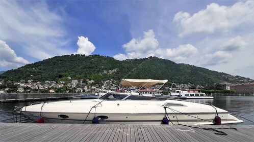 Grand Tour, auf dem Comer See mit einem luxuriösen Schnellboot