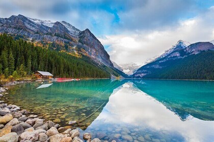 Lake Louise & Moraine Self-Guided Driving Audio Tour
