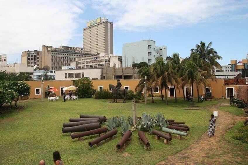 Private Tour Around Maputo City