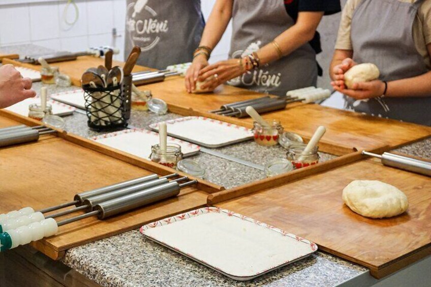 Chimney Cake Workshop Budapest Downtown - Kürtőskalács Class