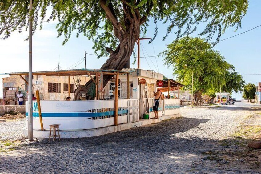 Full Day Boa Vista Island Guided 4X4 Tour with Beachfront Lunch