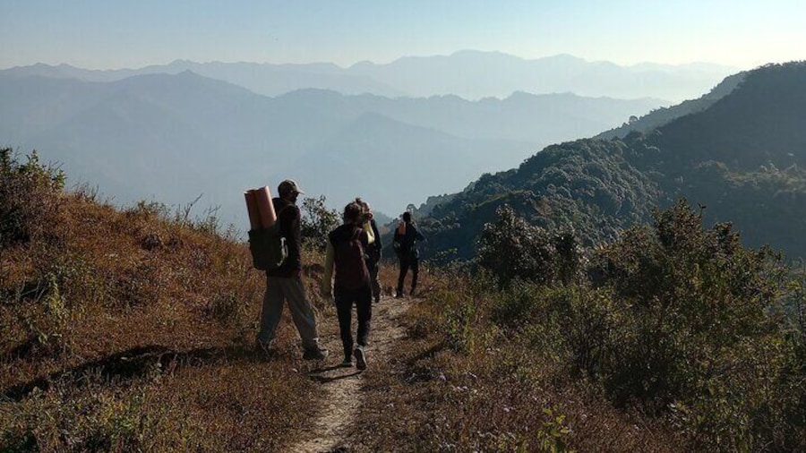 Beginning of the hike down to Rishikesh.