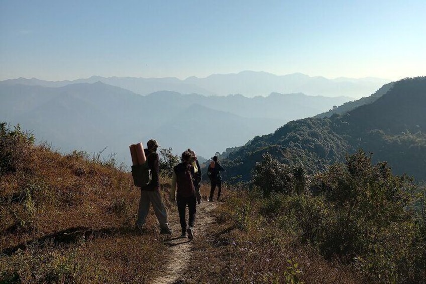 Beginning of the hike down to Rishikesh.