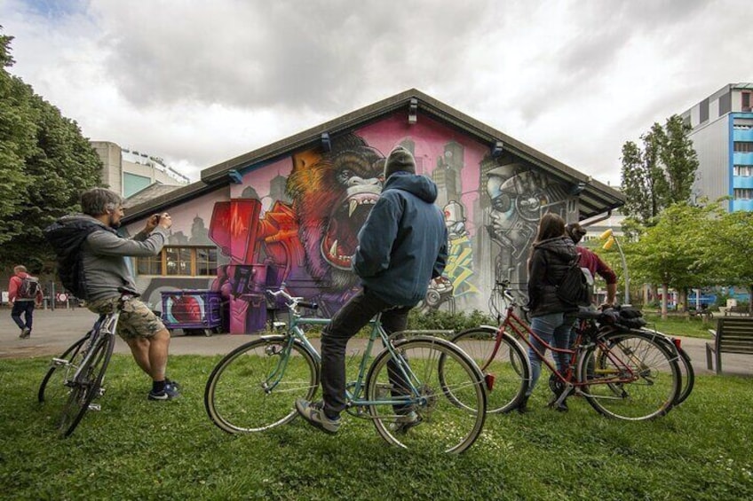 Activé Geneva Urban Art Tour 3h on a bike or ebike