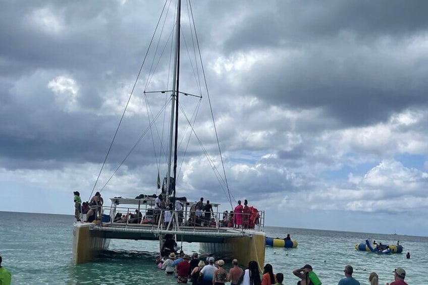 Private Catamaran and Sunset Cruise to Ricks Cafe from Negril 