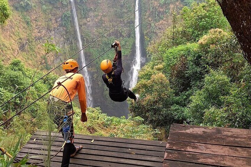 Pakse Zipline Experience in Tad Fane Waterfall