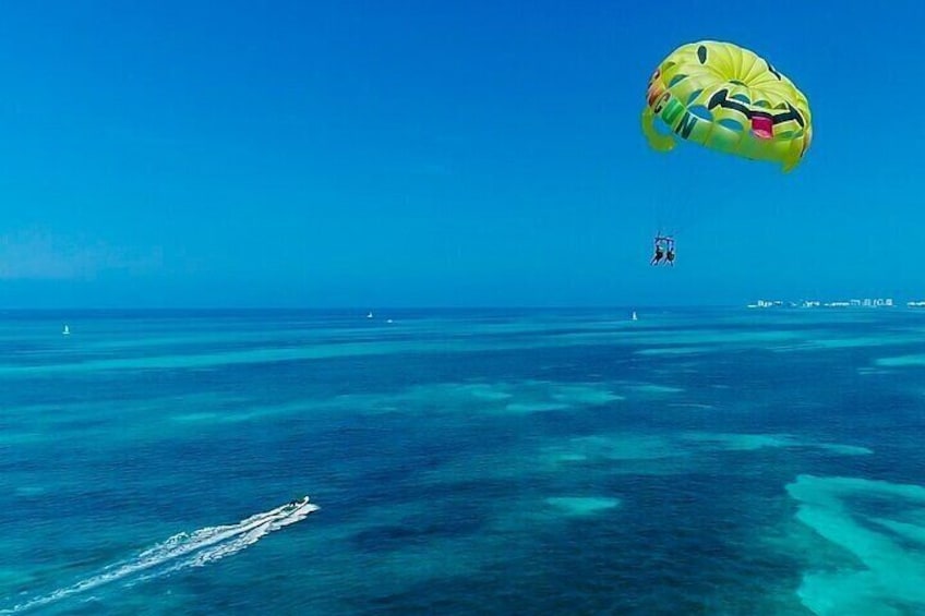 Cancun Combo Adventure: Snorkeling, Parasailing and Jet Ski