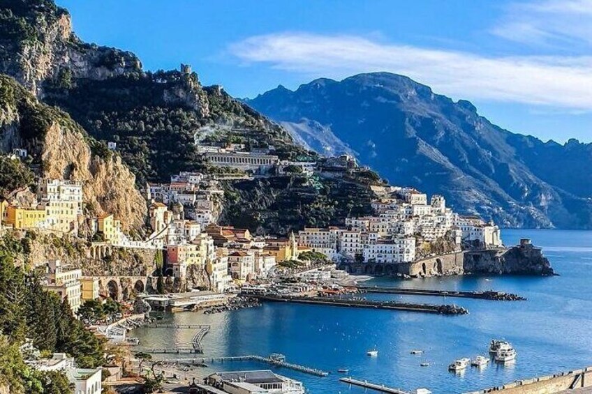 Private Full Day Pompeii and Amalfi Coast Tour from Roma