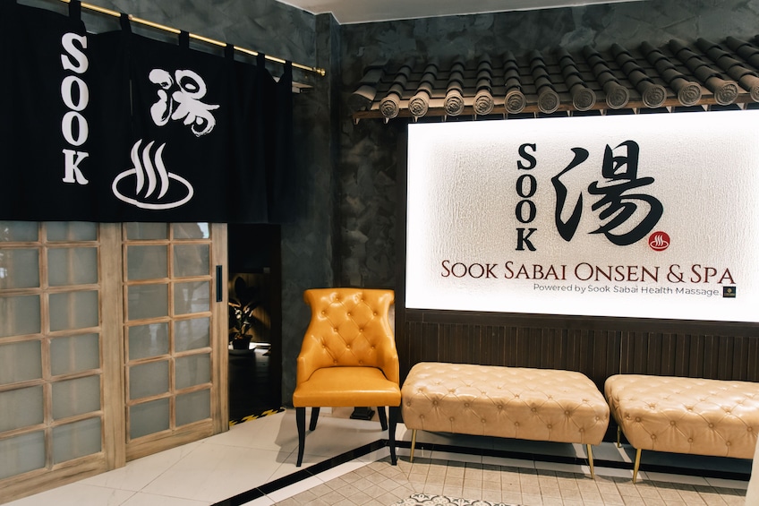 Sook Sabai Onsen & Spa in Bangkok