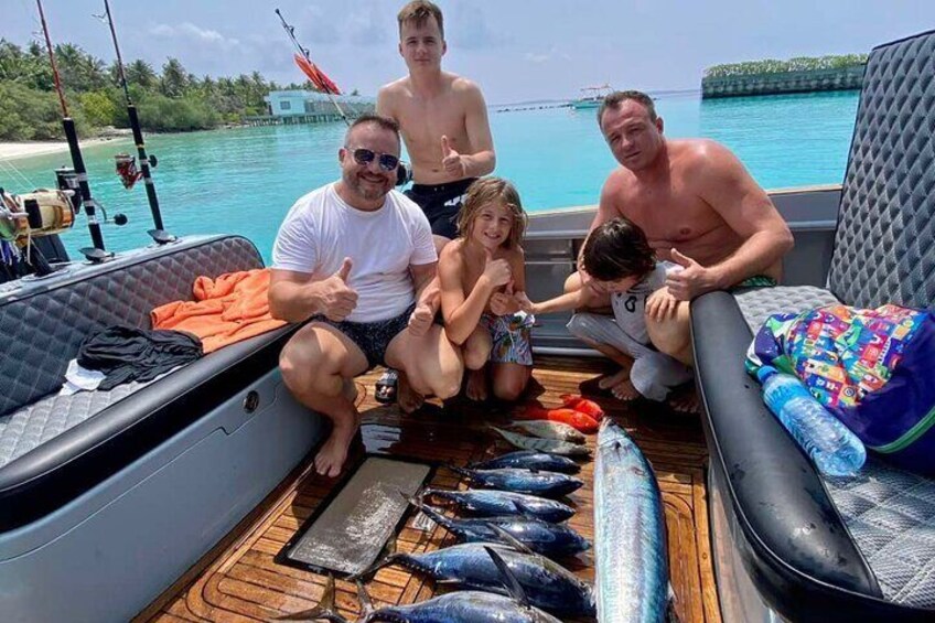 4 Hour Private Sports Fishing Charter in Maldives 