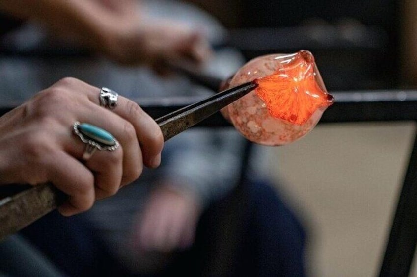 Glass blowing in Prague