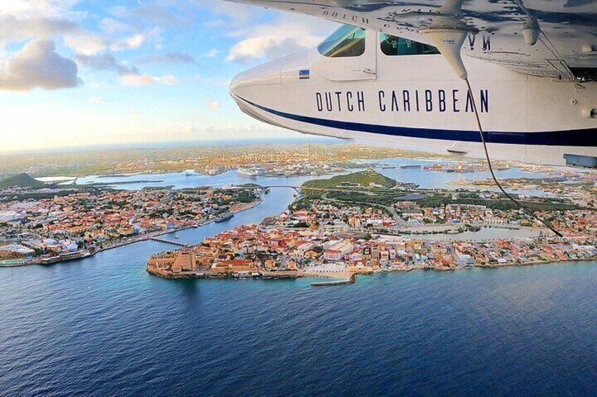 Curacao Private Sightseeing Flight 