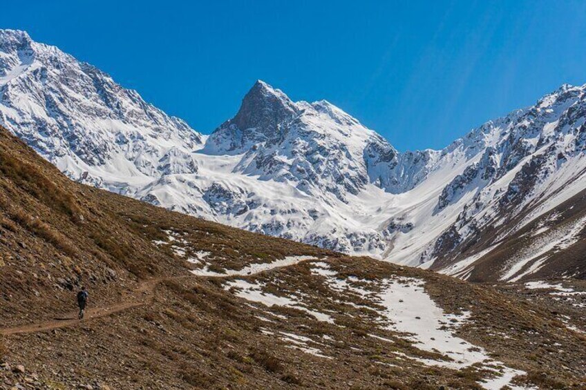 Maipo Mountain Valley: Scenic Full-Day Adventure from Santiago