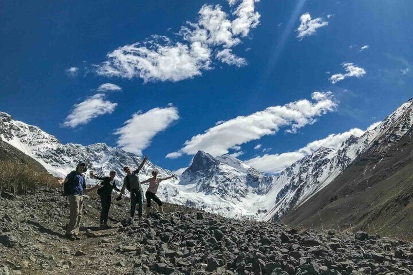 Maipo Mountain Valley: Scenic Full-Day Adventure from Santiago