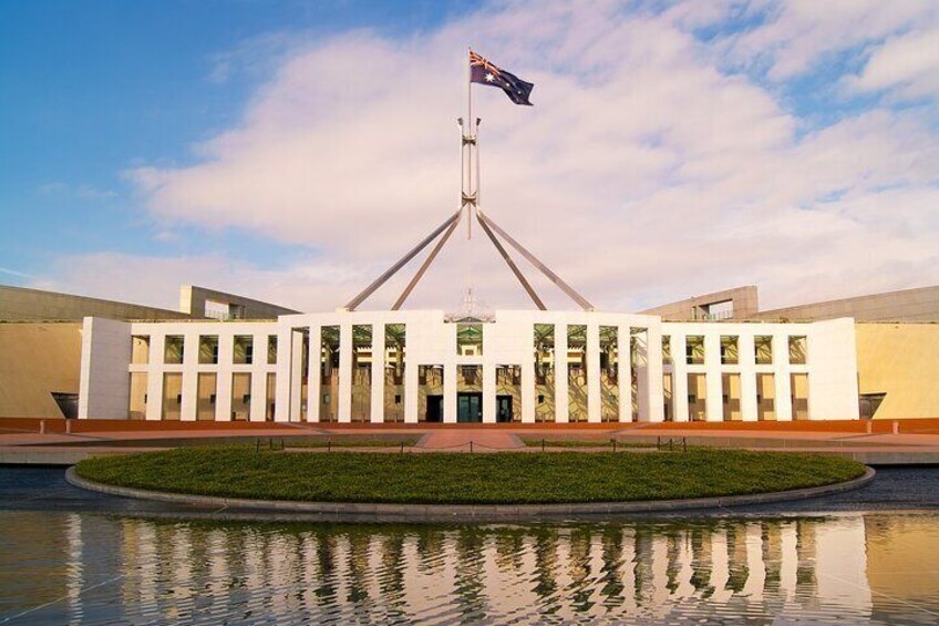 Discover Canberra’s Heritage: A Full-Day Private Tour