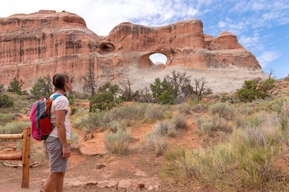 Discover Arches National Park: Private Tour from Moab