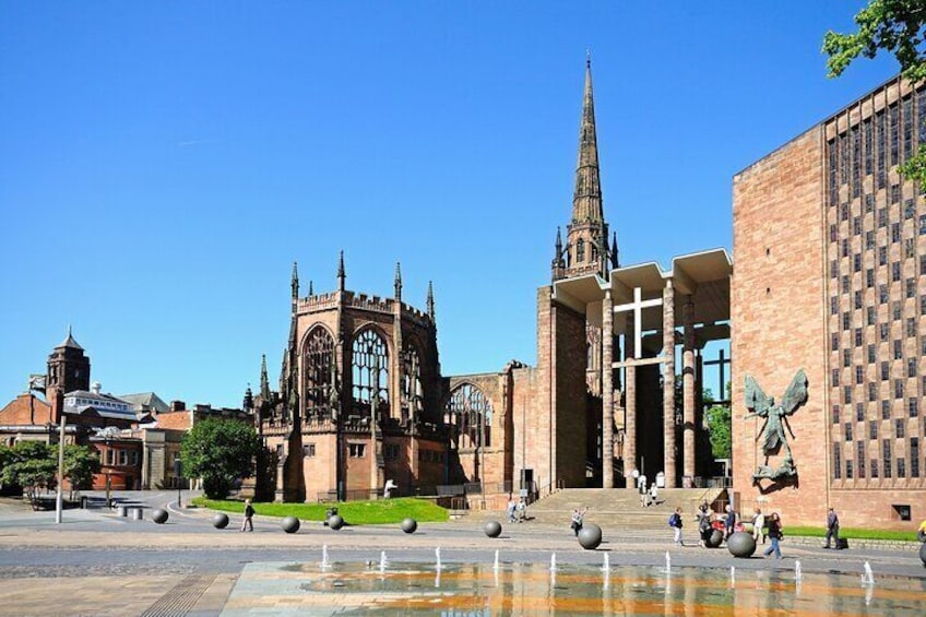 Discover Coventry’s Treasures: Private Walking Tour