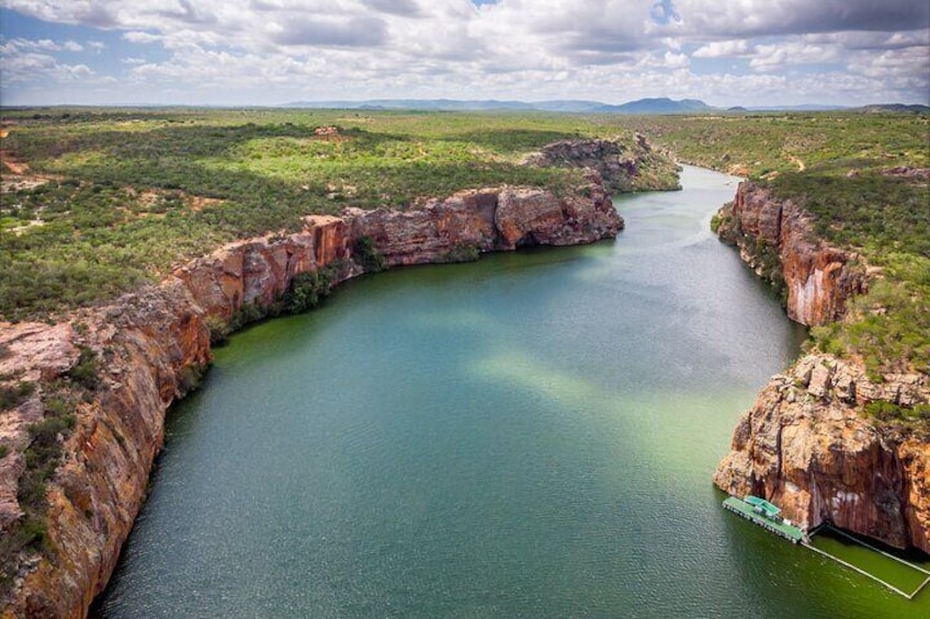 Discover the world's first largest navigable canyon