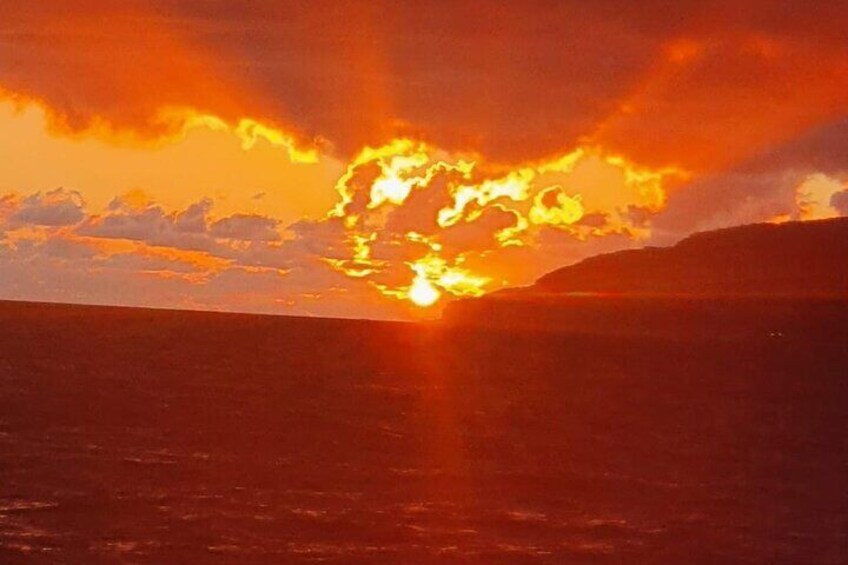 Speed Boat Tour: Sunset Watching in Calheta, Madeira
