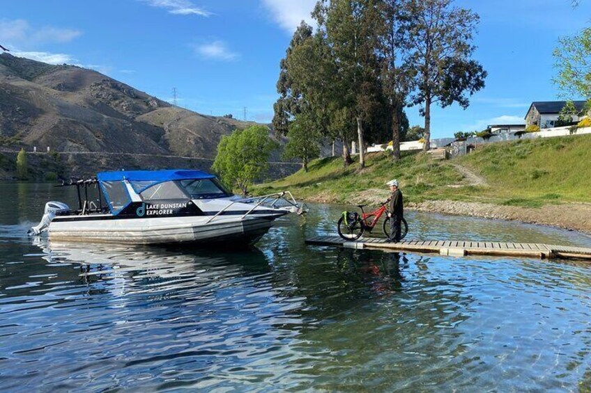 Catching the Lake Dunstan Explorer