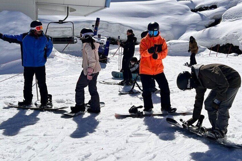 2-Day Snowboarding with Guide in Hakuba