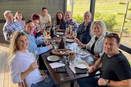 Noosa Hinterland Drinks Tour - distillery, winery and brewery