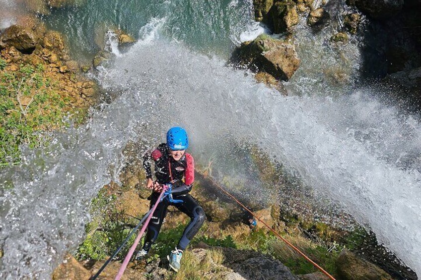 Climbing Experience in Gorgo de la Escalera Ravine