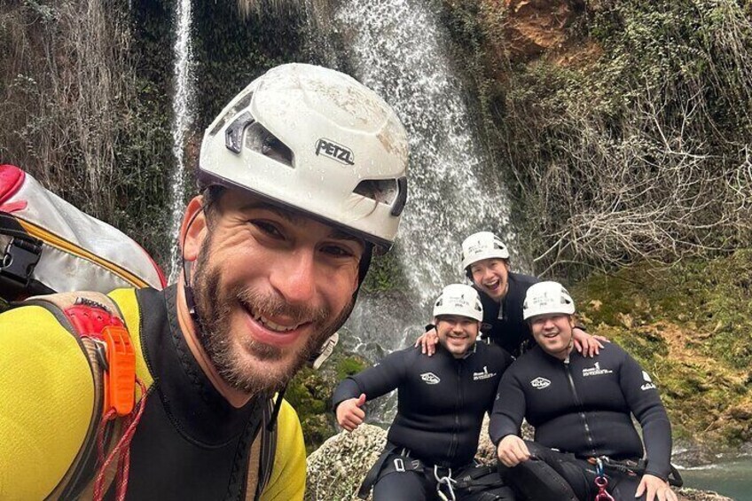 Canyoning experience in Barranco del Gorgo de la Escalera
