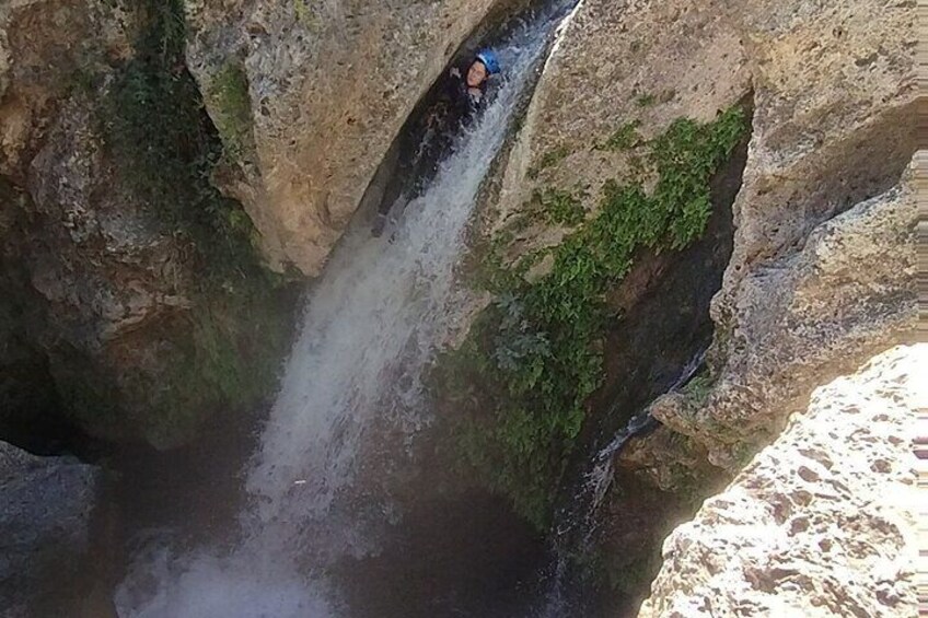 Climbing Experience in Gorgo de la Escalera Ravine