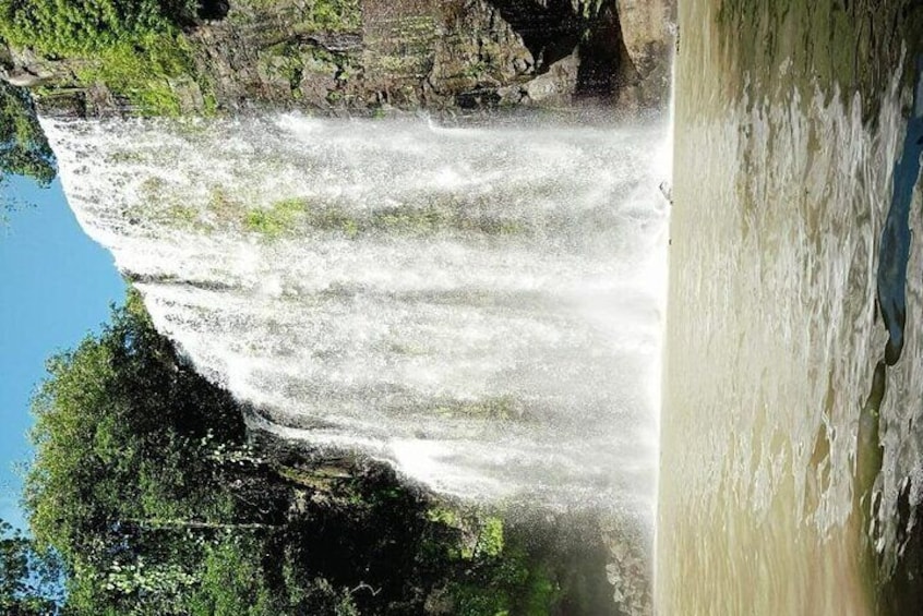 hiking Rio Celeste, Sloth tour and Llanos de Cortez Waterfall