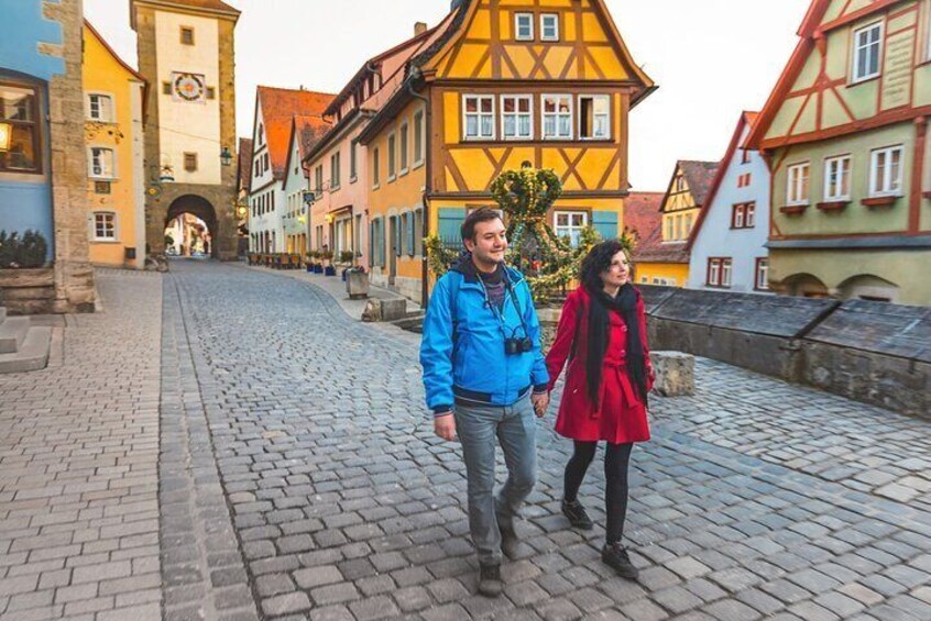 2 Hours Private Medieval Musical Tour: Rothenburg's Historic Gems