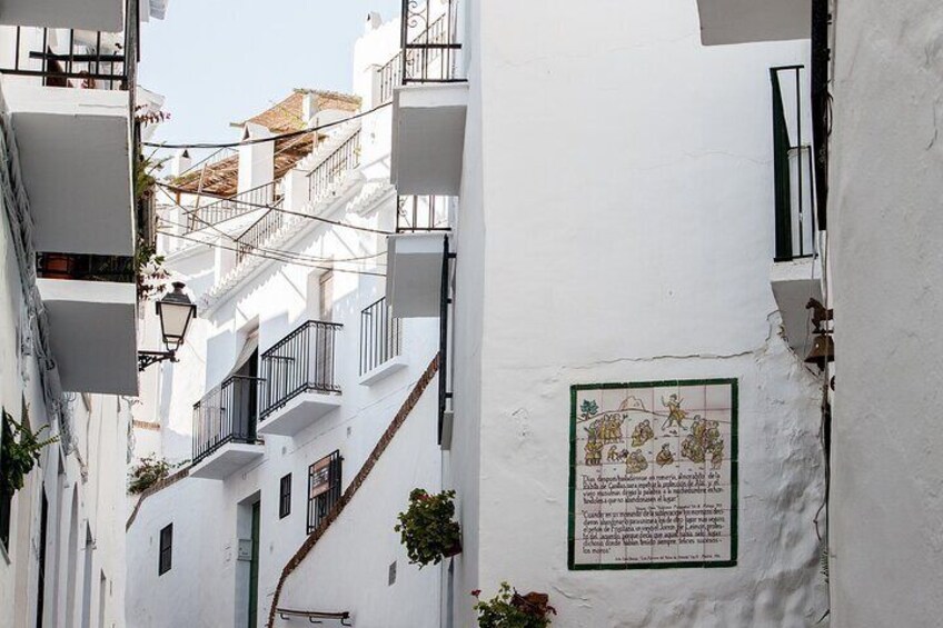 Private Costa del Sol Trip From Malaga to Nerja and Frigiliana