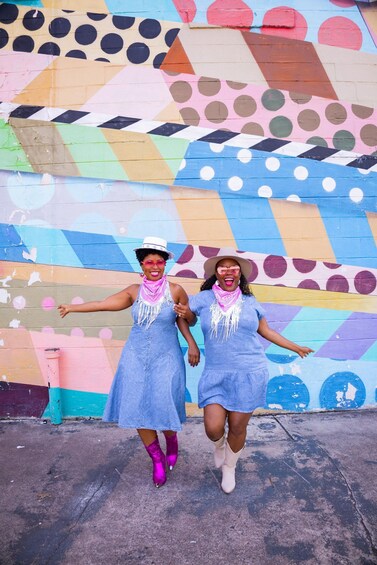 Picture 13 for Activity Nashville: Walking Tour and Photoshoot in The Gulch