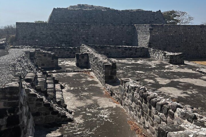 Private Tour to Xochicalco and Tepoztlán from Mexico City
