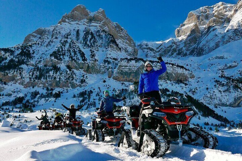 4X4 Snowmobile Route 2 hours in Formigal and Panticosa