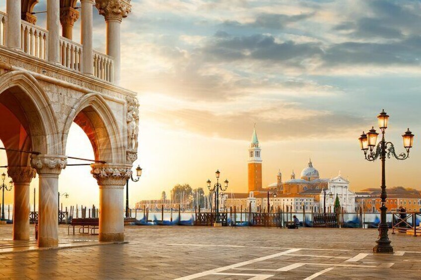 Day trip to Venice by high speed train from Padua