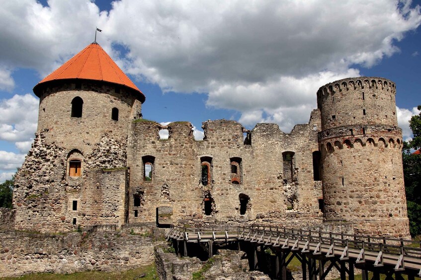 Cesis: Medieval heritage and natural treasures