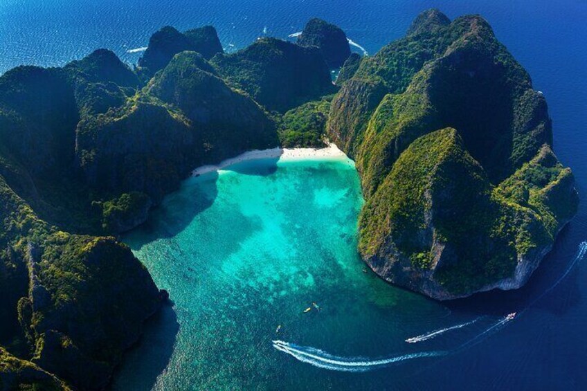 Private Tour - Phi Phi Island with boat from Phuket