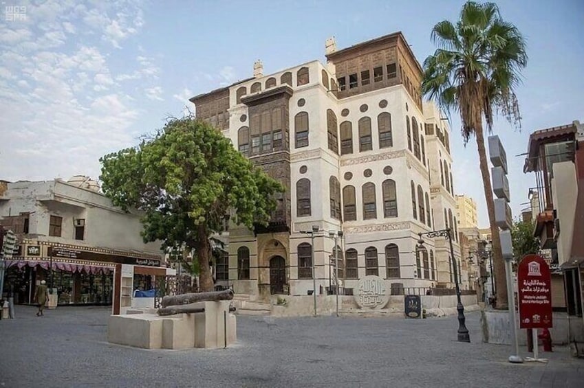 Jeddah Old Town Walking Tour