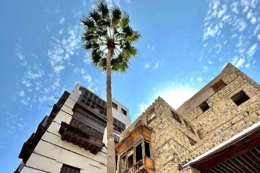 Historical tour in Jeddah old twon