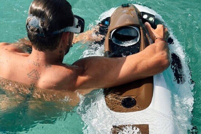 Private Eco-Friendly Watersports Experience in Mullet Bay Beach