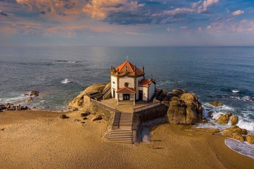 Capelha do senhor da Pedra