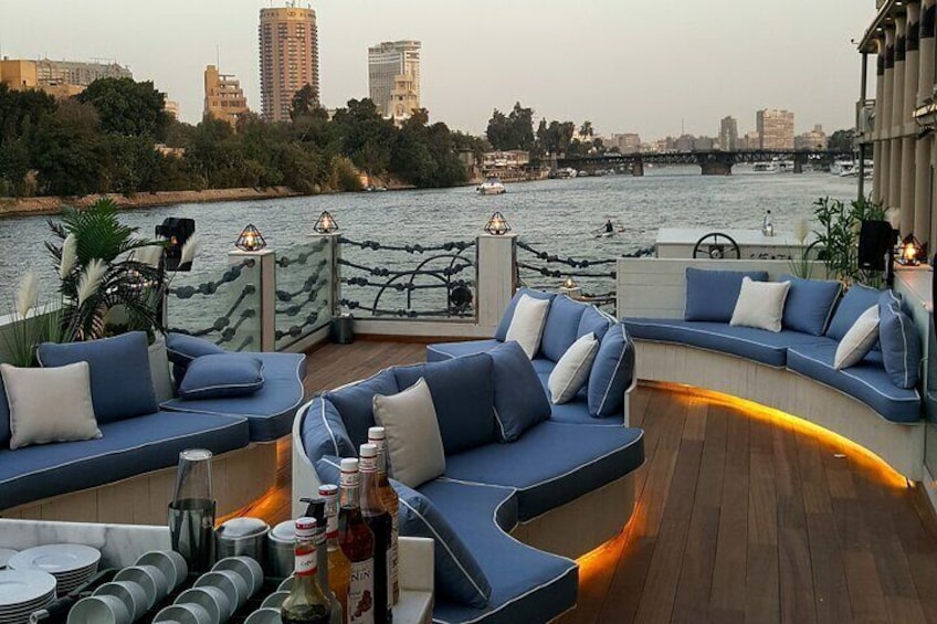 2 Hours Open Air Nile Cruise in Cairo & Giza