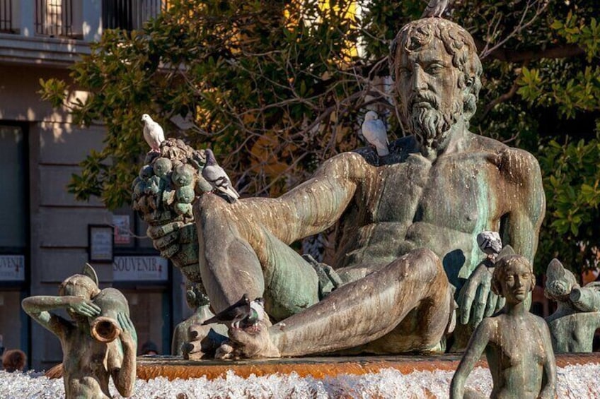 The Essentials of Valencia in a Guided Tour