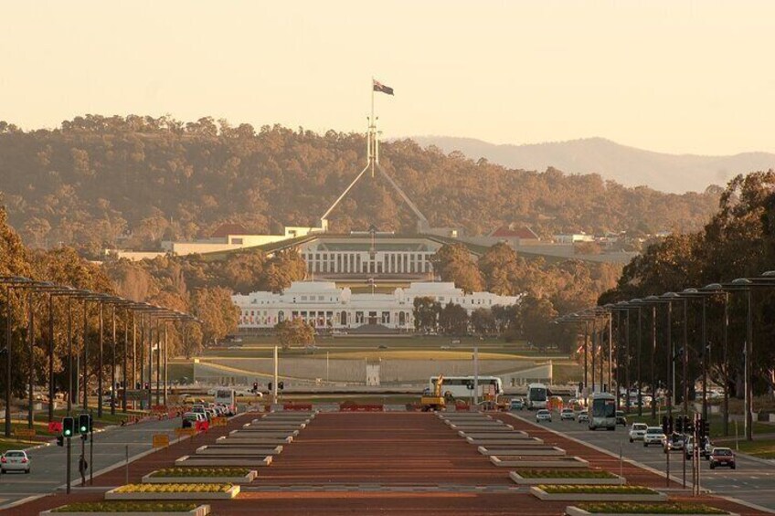 Capital Christmas: Private Festive Tour in Canberra