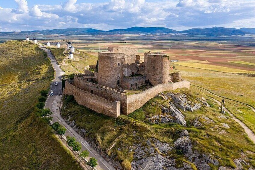 Discover the region of La Mancha, home of Don Quixote! 