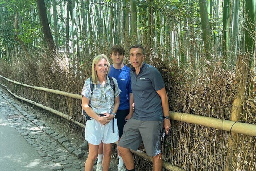 Kyoto Early Morning Tour with English Speaking Guide