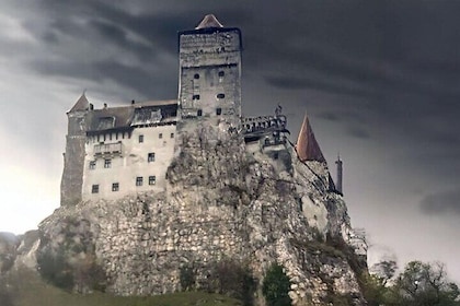 Dracula’s Tour – Vampires, Ghosts and Haunted Places in Bran