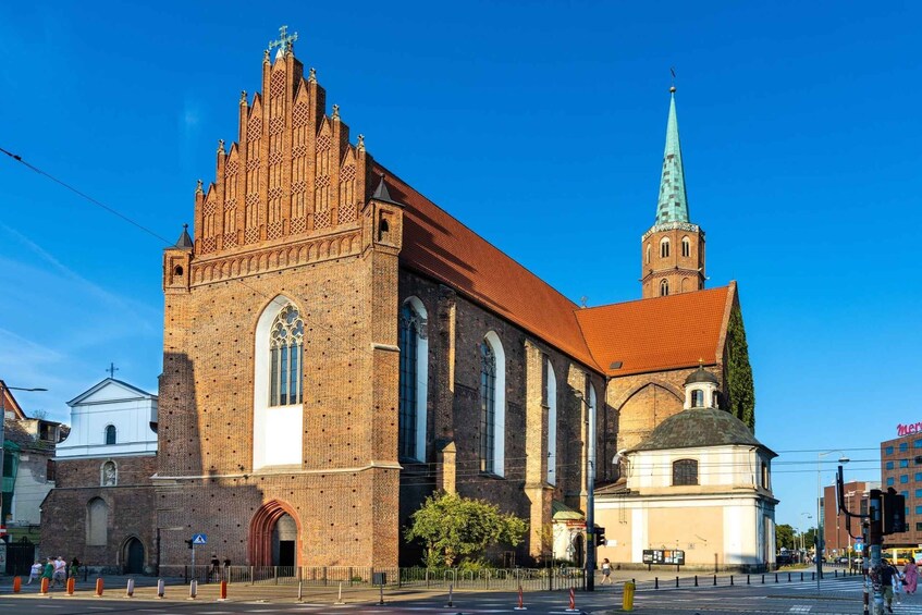 Picture 3 for Activity Skip-the-line National Museum and Old Town Private Tour